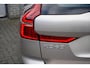 Volvo XC60 2.0 T6 Plug-in hybrid AWD Plus Dark | 2250 kg Trekgewicht | 360 Camera | Trekhaak | Dodehoek sensoren | Glazen Schuifdak | Lederenbekleding | Elektrische stoelen met geheugen |