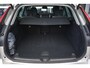 Volvo XC60 2.0 T6 Plug-in hybrid AWD Plus Dark | 2250 kg Trekgewicht | 360 Camera | Trekhaak | Dodehoek sensoren | Glazen Schuifdak | Lederenbekleding | Elektrische stoelen met geheugen |