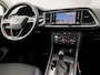 SEAT Ateca 1.5 TSI Sport 150Pk Automaat (APPLE CARPLAY, GROOT NAVI, CLIMATE, CAMERA, SPORTSTOELEN, TREKHAAK, GETINT GLAS, CRUISE, NIEUWSTAAT)
