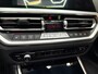 BMW 3-Serie Touring 320i M PAKKET LIVE COCKPIT PANO CAMERA