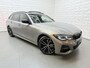 BMW 3-Serie Touring 320i M PAKKET LIVE COCKPIT PANO CAMERA