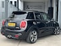 MINI Cooper S Mini 2.0 60 Years Edition | AUTOMAAT | HEAD-UP DISPLAY | LEDER | SCHUIF/KANTELDAK | CARPLAY/ANDROID | CAMERA | HARMAN/KARDON | NAVI | CRUISE CONTROL | PDC V+A | CLIMATE CONTROL | LMV 17'' | STOELVERWARMING | LED | BLUETOOTH