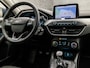 Ford Focus 1.0 EcoBoost Sport (APPLE CARPLAY, GROOT NAVI, CRUISE, GETINT GLAS, SPORTSTOELEN, LANE ASSIST, PARKEERSENSOREN, LED KOPLAMPEN, NIEUWSTAAT)