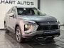 Mitsubishi Eclipse Cross 2.4 PHEV Automaat / Navigatie full map / Camera / Cruise control / Climate control / etc.