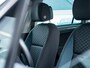 Volkswagen Tiguan 1.5 TSI IQ Drive | Navigatie | Camera | Climate Control | Adaptieve Cruise Control | Parkeersensoren | DAB+ Radio | 17'' Lichtmetalen Velgen | Metallic Lak | Privacy Glas | Dode Hoek Detectie | Apple Carplay | Android Auto |