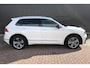 Volkswagen Tiguan 2.0 TSI 4Motion Highline Business R Panoramadak | Trekhaak | Winterpack | Navigatie