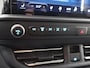 Ford Transit Custom 340 LIMITED | L2 H1 | 65 kWh | ELEKTRISCH | 8-ZITS | €53.785,00 INCL. BTW | 2X ZIJSCHUIFDEUR | NAVIGATIE | STOEL/STUURWIELVERWARMING | BLIND SPOT | METALLIC | PARKEERPAKKET | 8 - PEROONS