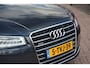 Audi A8 3.0 TDI quattro Lang Pro Line+ | Navigatie | LED matrix | Softclose | BOSE | Schuif-kanteldak | NL auto!! | Keurige en zeer goed onderhouden A8L! Rijk uitgerust en staat in de glas coating
