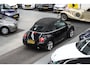 Volkswagen Beetle New Cabriolet 2.0 Highline Automaat Airco, Stoelverwarming, Stuurbekrachtiging