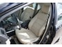 Mercedes-Benz B-klasse 200 Turbo 194pk Youngtimer | Automaat | Panoramadak | Leder | Trekhaak | Airco | Nieuwe APK |