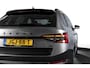 Skoda Superb Combi 1.4 TSI iV Sportline Business | Dig. Cockpit | Cruise | Stoel-+Stuurverw. PDC | Camera | App. Connect | ECC | Elek. Klep | LM 18" | 1944