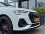 Audi Q3 35 TFSI 3X S-Line* Keyless * Matrix Led * Camera * Carplay