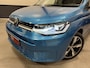 Volkswagen Caddy Maxi 1.5 TSI DSG 7p. MAXI PANO/TREKHAAK/VIRTUAL/LED/ACC/CAMERA/LEER-ALCANTARA SP.STOELEN/18"LMV/2XSCHUIFDEUR/KLEUR COSTA AZUL METALLIC/UNIEKE AUTO