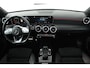 Mercedes-Benz A-klasse 200 Business Solution AMG (PANORAMADAK, STOELVERWARMING, ACHTERUITRIJCAMERA, NAVIGATIE, AUTOMAAT)