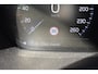 Volvo XC60 T4 190pk R-Design | Schuifdak | Stoelverwarming