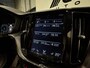 Volvo XC60 2.0 T8 Twin Engine AWD Momentum HYBRIDE PANORAMA KEYLESS VIRTUAL TREKHAAK ASSIST GARANTIE NAP APK
