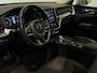 Volvo XC60 2.0 T8 Twin Engine AWD Momentum HYBRIDE PANORAMA KEYLESS VIRTUAL TREKHAAK ASSIST GARANTIE NAP APK