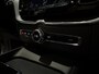 Volvo XC60 2.0 T8 Twin Engine AWD Momentum HYBRIDE PANORAMA KEYLESS VIRTUAL TREKHAAK ASSIST GARANTIE NAP APK