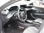 Peugeot 208 Hybrid 100 e-DCS6 Allure | Navigatie | Apple en Android | Parkeersensoren | Climate control