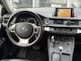Lexus CT 200h Business Line Pro | Leer, Parkeersensoren, Navigatie, Stoelverwarming, Keyless, 17inch, Cruise control, Top onderhouden!