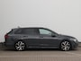 Volkswagen Golf Variant 1.5 eTSI R-Line 130pk Automaat | Trekhaak | Navigatie | Adaptive cruise control |