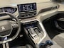Peugeot 5008 1.5 BlueHDi GT Panorama Dak | Alcantara | Stoelverwarming | Adaptieve Cruise | Elek. Achterklep | Camera | Parkeersensoren | 18 inch LM | Airco (automatisch) | Alcantara Bekleding
