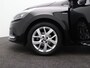 Renault Clio Energy TCe 90 Limited Eco2 | Airco | Navigatie | Lichtmetalen velgen |