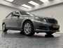 Mercedes-Benz C-klasse C180 Ambition Automaat-Trekhaak-Navigatie-Cr.contr-Clima-Parkeersensoren-Stoelverwarming-Lm16''velgen