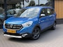 Dacia Lodgy 1.2 TCe Stepway Navigatie, Cruise control, PDC, Garantie