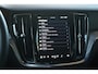 Volvo V60 2.0 T6 Plug-in hybrid AWD Plus Dark | 360* Camera| Harman Kardon audiosysteem| Stoelverwarming voor + achter| Stuurwielverwarming| Verwarmbare voorruit|