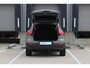 Volvo EX40 Single Motor Extended Range Plus | Elektrisch verstelbare stoelen voor met memory functie | stoelen voor verwarmbaar | Extra getint glas achter | Keyless entry/start | Adaptieve cruise control | Verwarmbaar stuurwiel | Harman Kardon geluidsinstallatie | 19'' lichtmetalen velgen |