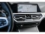 BMW 3-Serie 330e xDrive M Sport | Shadow | Cruise | Stuurverwarming | Ambiente verlichting | 18' inch |
