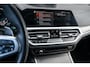 BMW 3-Serie 330e xDrive M Sport | Shadow | Cruise | Stuurverwarming | Ambiente verlichting | 18' inch |