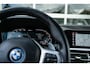 BMW 3-Serie 330e xDrive M Sport | Shadow | Cruise | Stuurverwarming | Ambiente verlichting | 18' inch |