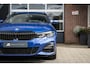 BMW 3-Serie 330e xDrive M Sport | Shadow | Cruise | Stuurverwarming | Ambiente verlichting | 18' inch |