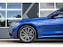 BMW 3-Serie 330e xDrive M Sport | Shadow | Cruise | Stuurverwarming | Ambiente verlichting | 18' inch |