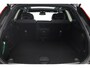 Volvo XC60 2.0 T6 Plug-in hybrid AWD Plus Dark Pano-dak, Trekhaak, H&K Audio, ACC, Sportstoelen, 360 camera, 20 inch