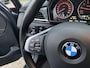 BMW 2-Serie Active Tourer 218i High Executive / Automaat / NL-Auto / Vol-Leder / Harman-Kardon-Audio / Head-Up-Display / 92.000 Km / 1e-Eigenaar / Dealer-Onderhouden / Stoelverwarming / Adaptieve Cruise-Control / Extra Winterset-Lichtmetaal / LED / DAB / Navi / Camera / E-Achterklep / PDC / 16'' LMV / All-Season / ENZ.