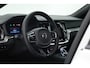 Volvo V60 2.0 T6 Plug-in hybrid AWD Plus Dark Panorama-dak, H&K audio, Trekhaak, 360 camera, ACC, Blis