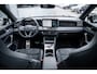 Volkswagen Tiguan R-Line Edition - eHybrid Inclusief €2000,- inruilvoordeel | 'App-Connect' draadloze smartphone integratie | Automatische afstandsregeling (Adaptive Cruise Control) | Digital Cockpit Pro (26 cm)