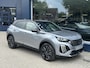 Peugeot 2008 1.2 Hybrid 145 GT € 5500,- DEMO VOORDEEL | Automaat | Navigatie | 360 Graden Camera | 18 Inch Evissa | Keyless Entry | Full LED Verlichting | Zwart Dak | Dode Hoek Detectie | Cruise Control Adaptief | Climate Control | Hoge Zitpositie.
