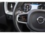Volvo XC60 T8 Twin Engine AWD R-Design | BLIS | Donker Glas | PDC V/A | Parkeercamera | Stoelverwarming | Voorruitverwarming | DAB |