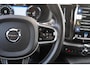 Volvo XC60 T8 Twin Engine AWD R-Design | BLIS | Donker Glas | PDC V/A | Parkeercamera | Stoelverwarming | Voorruitverwarming | DAB |