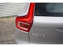 Volvo XC40 B4 Plus Dark | 2000 kg trekgewicht | Trekhaak | Stuur & Stoelverwarming | Pilot Assist | Elektrische Achterklep | Elektrische Stoelen | Google Services | Harman Kardon |
