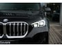 BMW X1 sDrive18i M Sportpakket | Panoramadak | Driving Assistant Plus | Elektrische Trekhaak | Adaptief M onderstel | Comfort Access Systeem | Premium Pack |