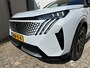 Peugeot e-5008 GT Avantage 73 kWh 3-Fase | 2 stoelen op derde rij | Achterbank in delen neerklapbaar | Achterstoelen verwarmd