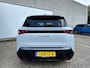 Peugeot e-5008 GT Avantage 73 kWh 3-Fase | 2 stoelen op derde rij | Achterbank in delen neerklapbaar | Achterstoelen verwarmd