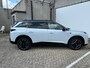 Peugeot e-5008 GT Avantage 73 kWh 3-Fase | 2 stoelen op derde rij | Achterbank in delen neerklapbaar | Achterstoelen verwarmd