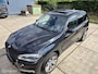 BMW X5 xDrive35i High Executive Panoramadak Sfeerverlichting NL Auto