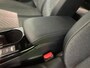 Peugeot 2008 1.2 Hybrid 136 Allure | AUTOMAAT | CLIMA | CARPLAY ANDROID AUTO | 17 INCH LMV | CAMERA VOOR + ACHTER |